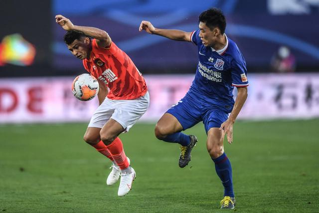 宫鲁鸣分管男篮备战工作 CBA恢复全员体测